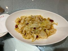 手撕包菜-辛香味烧鱼馆·非遗技艺·排骨红烧肉(光谷医药园店)
