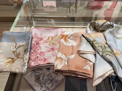 -万事利丝绸(杭州大厦店)