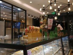 面包甜点陈列柜-味多美蛋糕(大红门店)