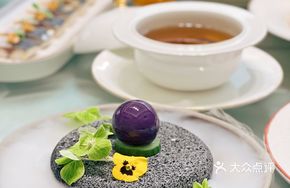 Blue Sapphire Red Wine Foie Gras (Portion)