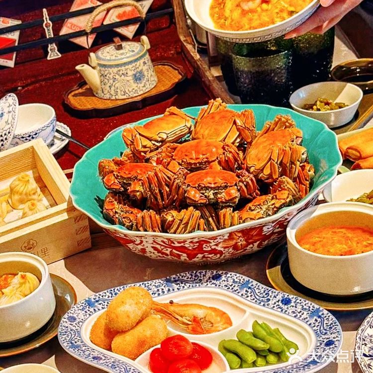 强推!外滩这家蟹黄面,鲜到我想原地封神