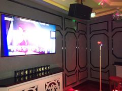 -欢乐迪KTV(南坪上海城店)