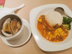 番茄牛肉滑蛋饭-佰搭果·广式茶餐厅(西华路店)