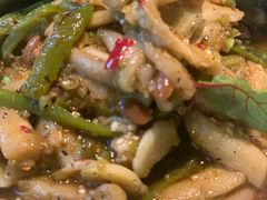 -麻六记(凤凰汇店)