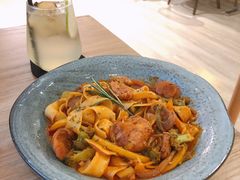 辣汁香肠宽面-A30 BISTRO