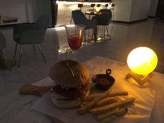 -深蓝超市Alcohol Player餐酒吧