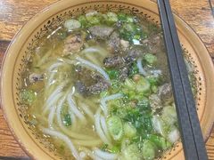 -正宗李家土鸡米线店