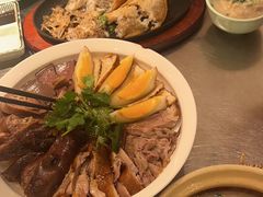 -潮界(LU·ONE凯德晶萃广场店)