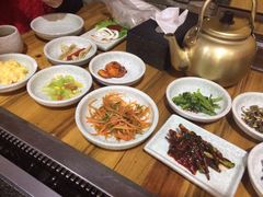 -金顺韩式烤肉·网红烤肉店(广利路店)