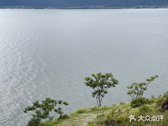 鹿卧山遗址图片