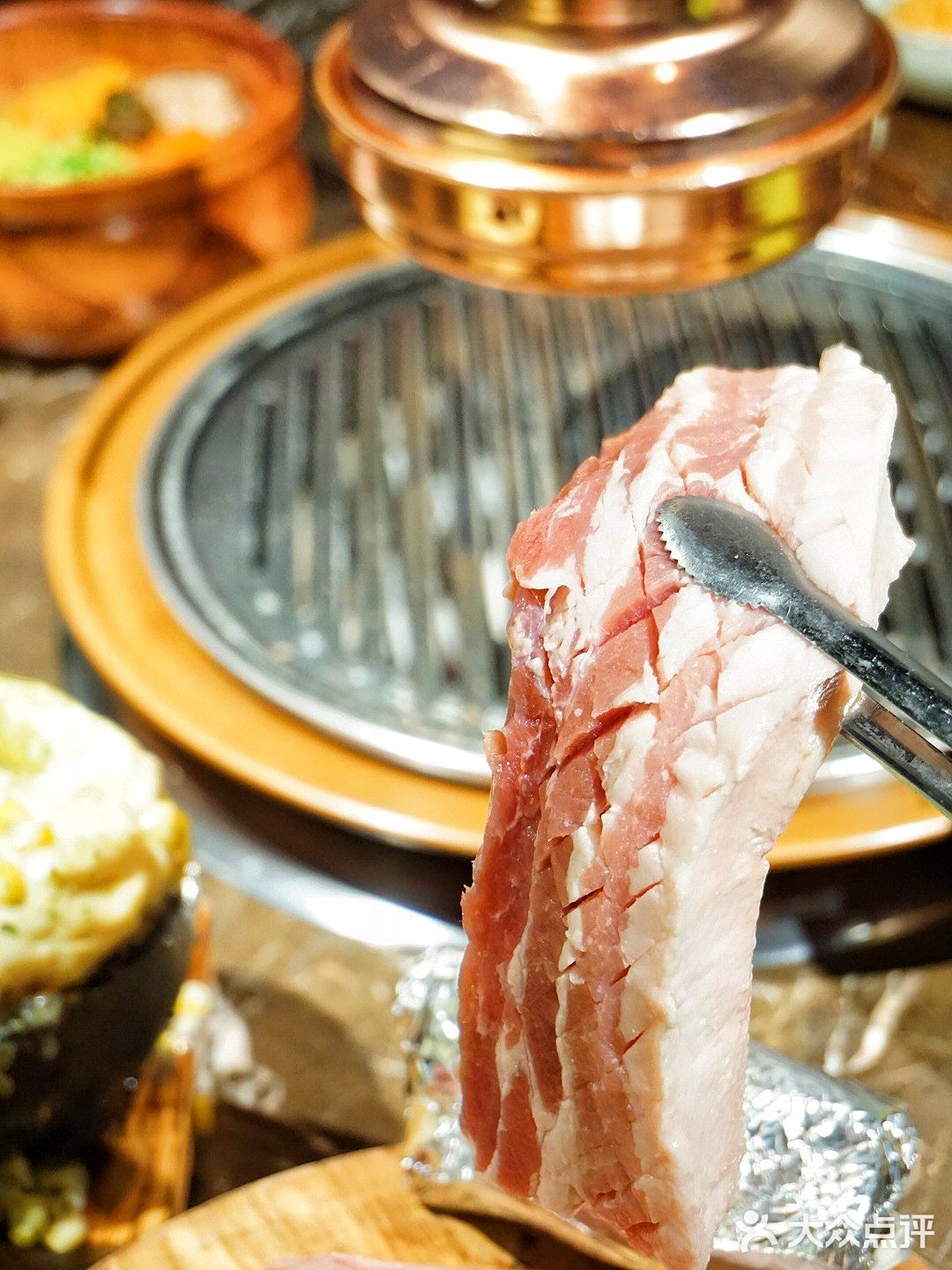 魔都新晋网红烤肉店🔥超可爱的juju冰沙烧酒
