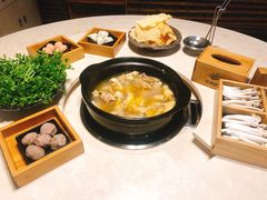 -烹然四季椰子鸡火锅(团结湖总店)