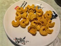 -眷江南之小蓝鲸(王府大街店)
