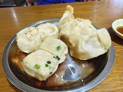 -黄阿姨锅贴大王(万航渡路店)