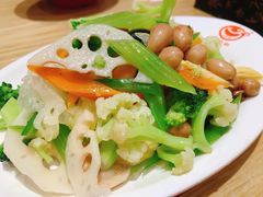 凉拌素什锦-赵奶奶水饺锅贴小酒馆(丁字沽店)