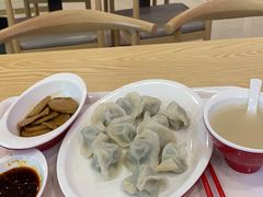 -禧旺鲜饺现包饺子(太阳城店)