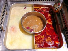 菌汤骨汤牛油辣-巴奴毛肚火锅(安阳相州店)