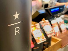 -星巴克臻选(上海合生汇1F店)