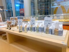 面包甜点陈列柜-司乎·日式鲜吐司(EFC欧美广场店)