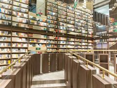 -钟书阁(群光广场店)