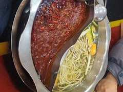 -储奇门鳝鱼火锅(总店)