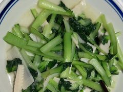 -八府香鸭·啫啫煲(华山路店)