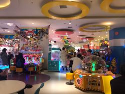 -乐多星球潮玩中心(沈阳嘉里城店)