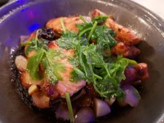 顺德哧啫啫脆肉鲩-樱花里音乐餐吧·牛扒椰子鸡(东圃店)