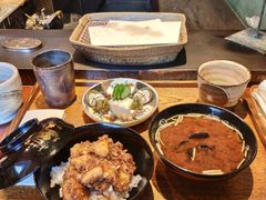 -みかわ是山居