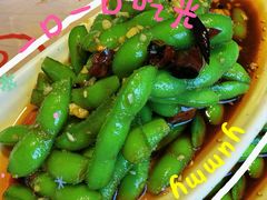 -肥肥虾庄·金牌油焖大虾(汉街SKP店)