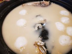 -香山湖家家宴(中山陵店)