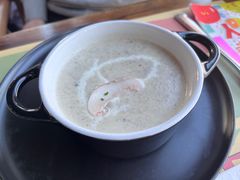 奶油蘑菇汤-安妮意大利餐厅(日坛店)