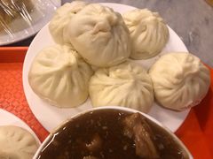 猪肉三鲜包子-天兴居(鲜鱼口街店)