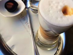 拿铁-纽约咖啡馆