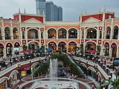 -佛罗伦萨小镇广佛名品奥特莱斯(疏港路店)