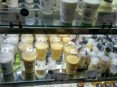 -巴黎贝甜(大宁国际商业广场店)