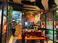 大堂-莽子老火锅(大坪店)
