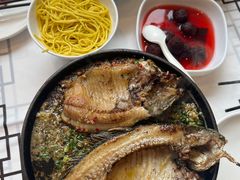 -靓虾二哥长沙地标小龙虾(五一广场店)
