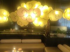 -新盈光·云会所(百丈东路店)