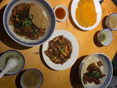 -沪西老弄堂面馆(定西路店)