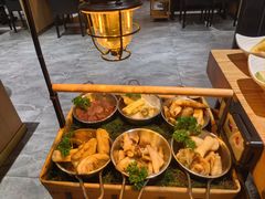 -一朵菌·野生菌探索家火锅(南亚店)