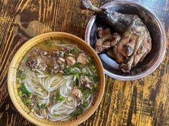 -正宗李家土鸡米线店
