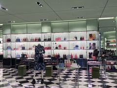 -PRADA普拉达(德基广场店)