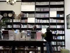 -良友书坊(安徽路店)