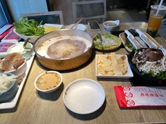 -彤德莱火锅(商圣嘉源店)