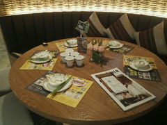室内餐桌-娘惹裙厨餐厅(昙华林店)