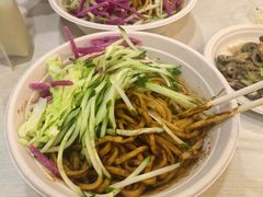 -黑八私房老北京炸酱面