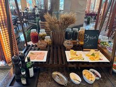 -松山湖凯悦酒店·Café自助餐厅·周末火舞秀表演