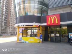-麦当劳(燕顺路店)