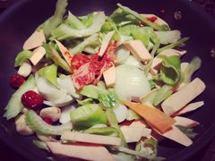 鲶鱼锅-猪啊牛呀羊啊铜盘烤肉(正大广场店)